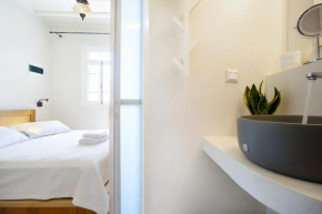 Kallinikou Residence - private parking on demand -